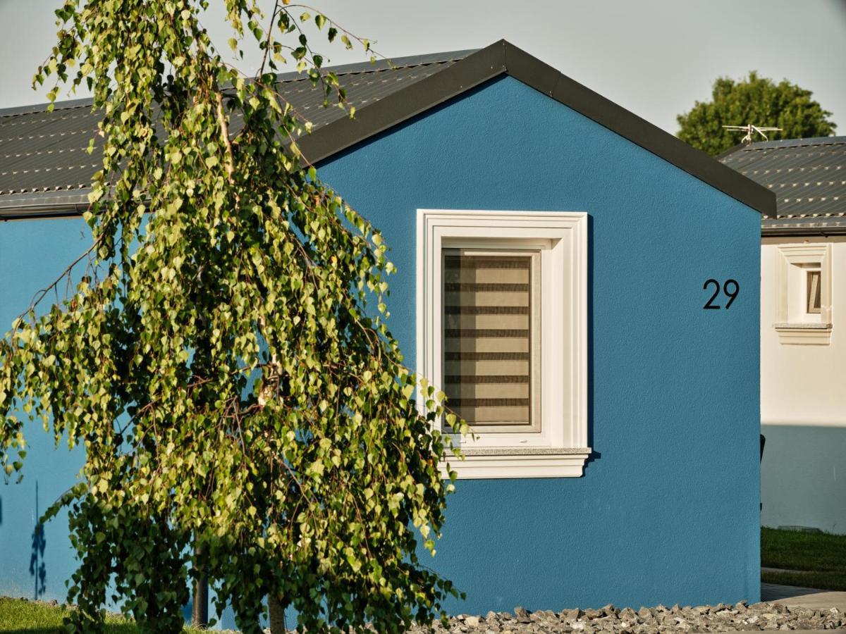 Scandi Village Zator Luaran gambar