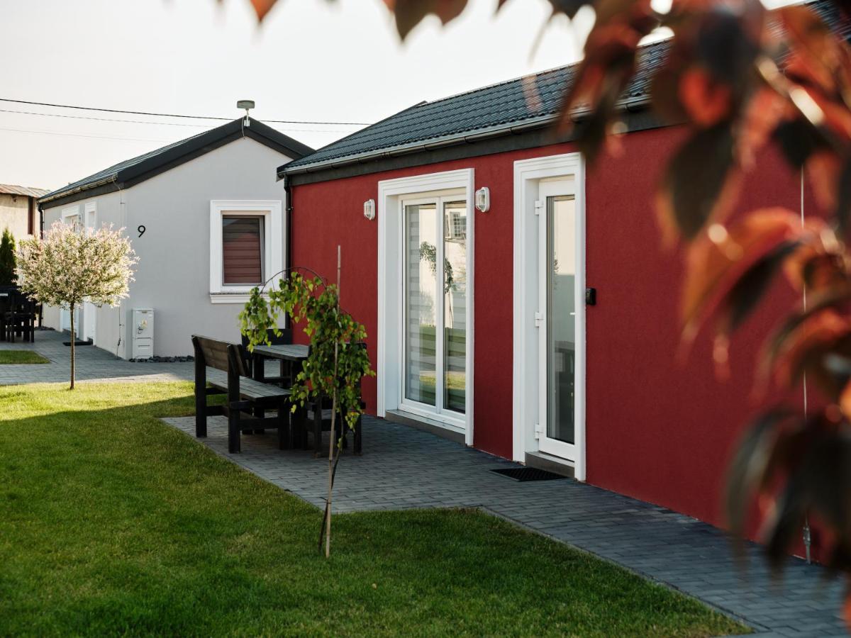 Scandi Village Zator Luaran gambar
