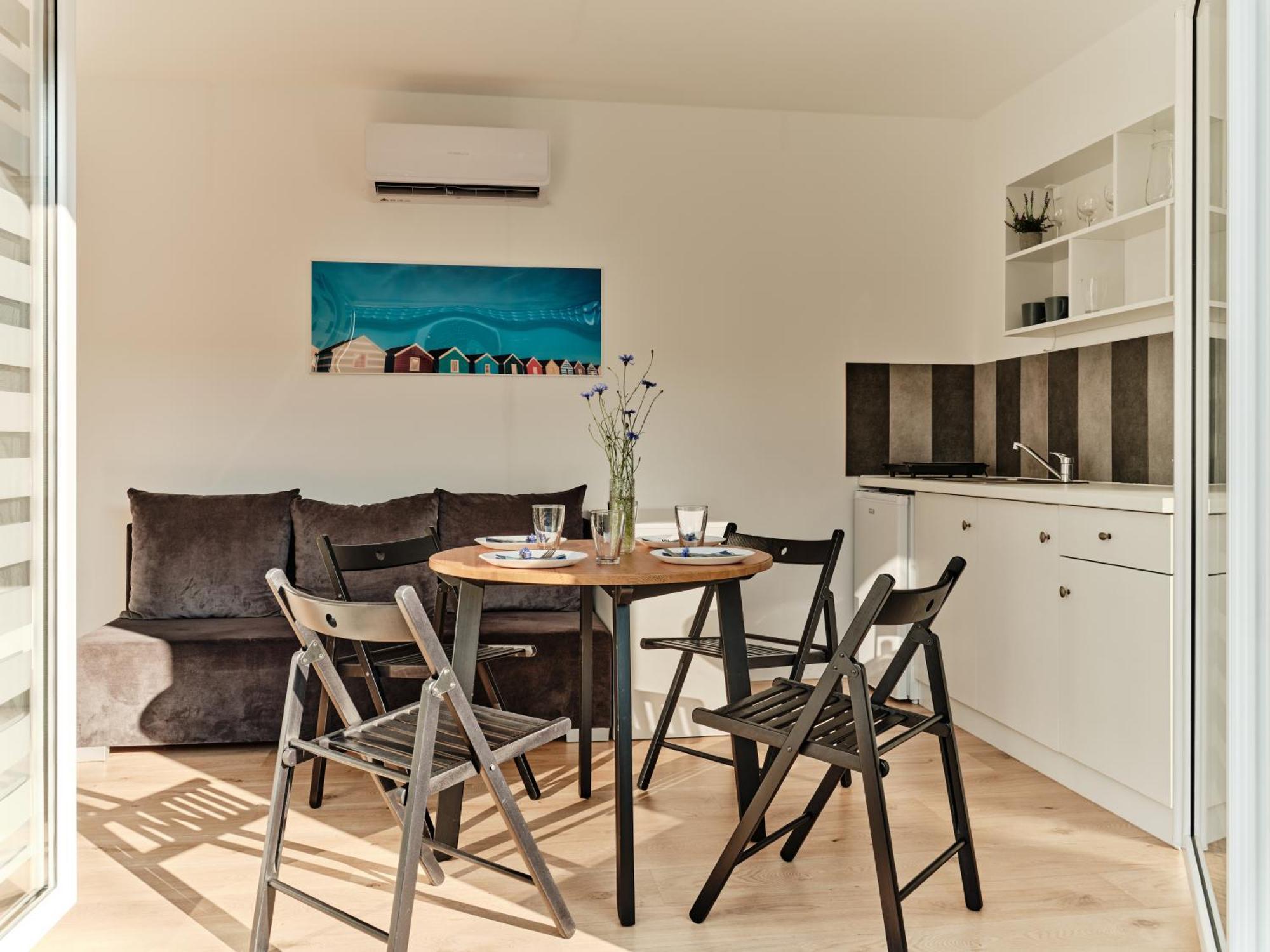 Scandi Village Zator Luaran gambar